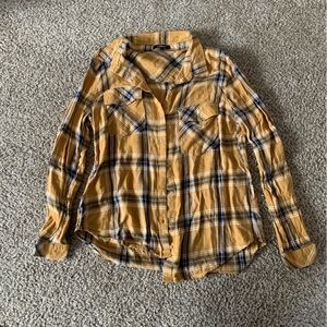 Ambiance Woman’s L, Yellow and Blue Plaid Flannel with Pocket